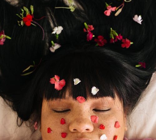 Ces soins qui ont des effets santés, mais que l’on confond avec des soins de beauté!